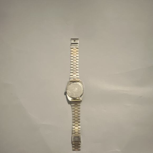 Citizen Men’s Quartz Two-Tone Bracelet Analog Cushion Case 33mm Silver Dial main image 7